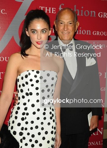 ~Entertainment~20111027~FGI_Night_of_Stars~OscardeLaRenta12807